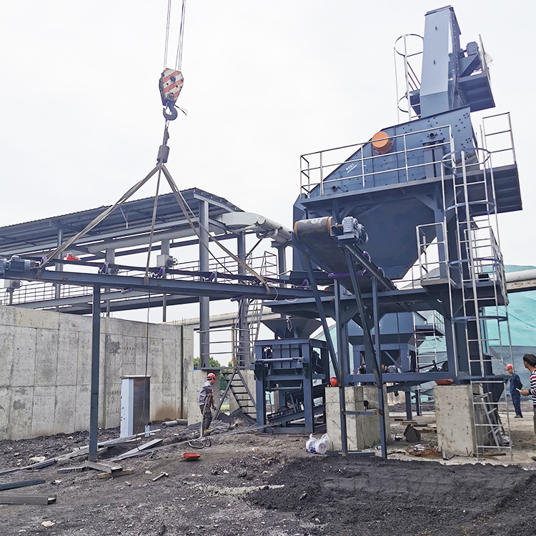 江西沥青混合料破碎筛分设备客户现场