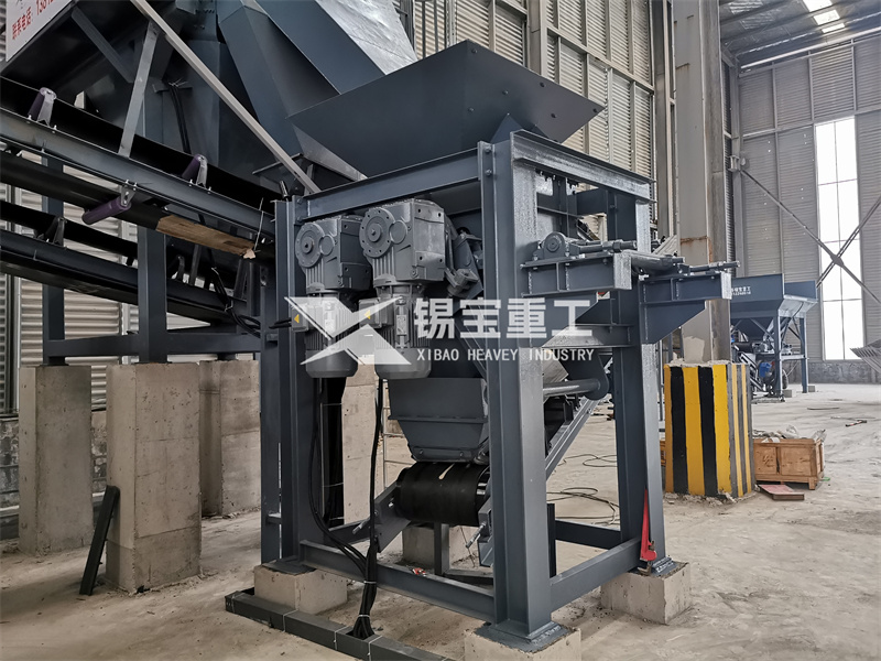 沥青混合料破碎设备1 沥青混合料破碎设备1