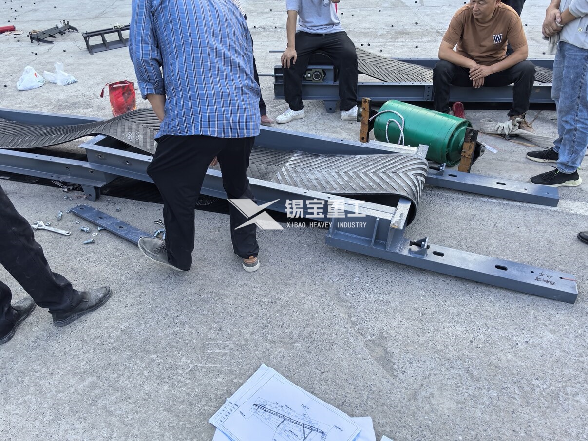 沥青料破碎筛分机 沥青料破碎筛分机